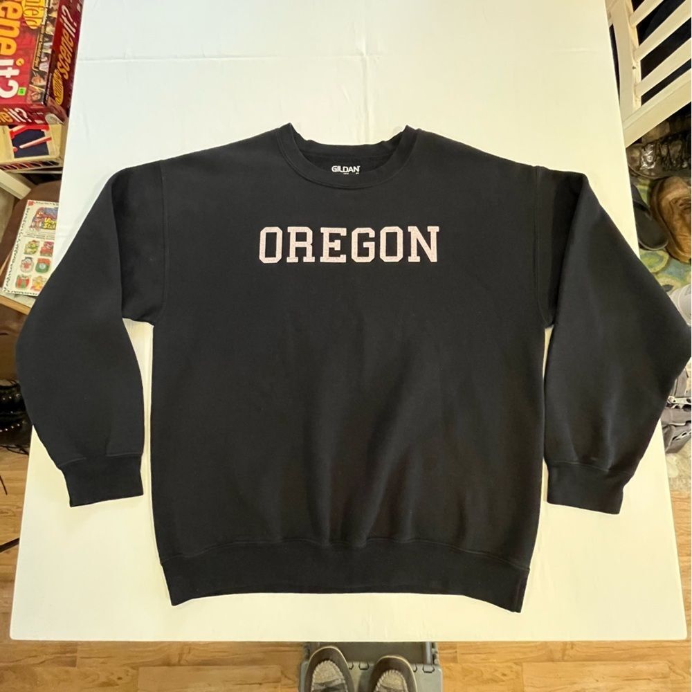 Oregon crewneck sweatshirt black size large gildan
